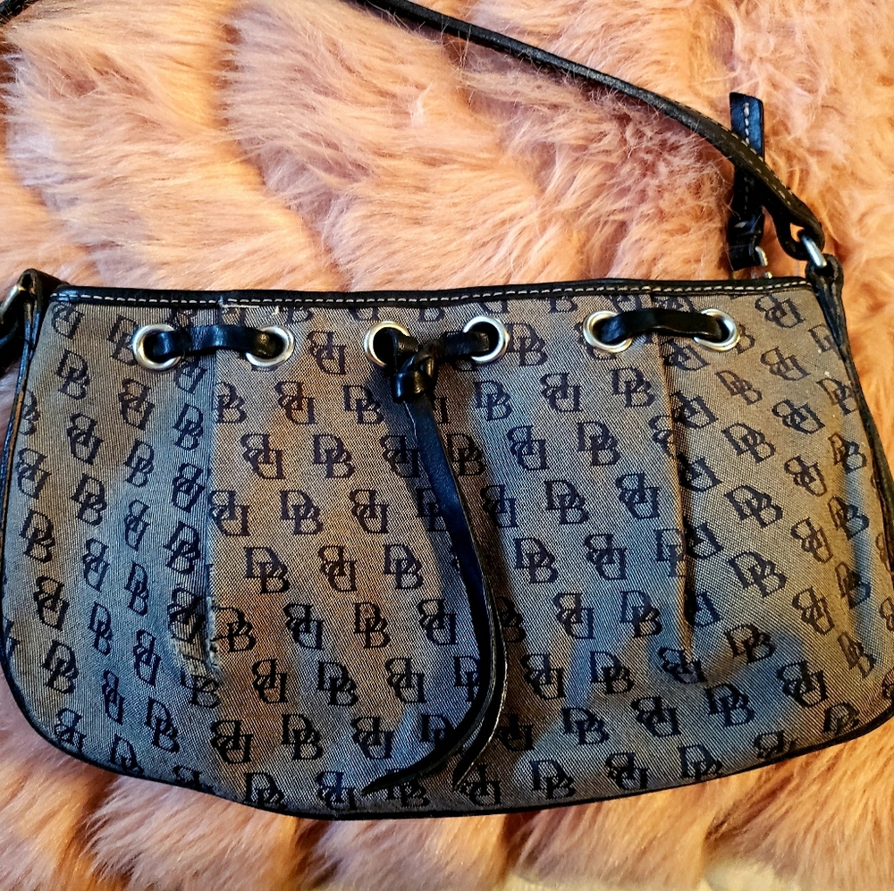 Dooney bag